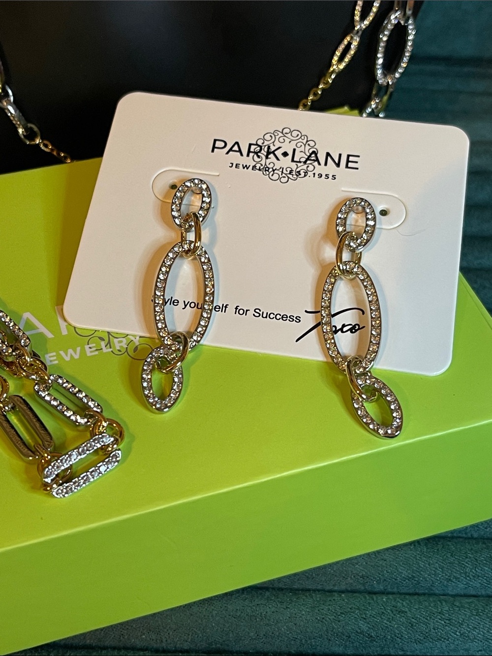 Park Lane Limited Edition “Arctic” Sparkle Box Full Set January 2026 - Picture 3 of 13